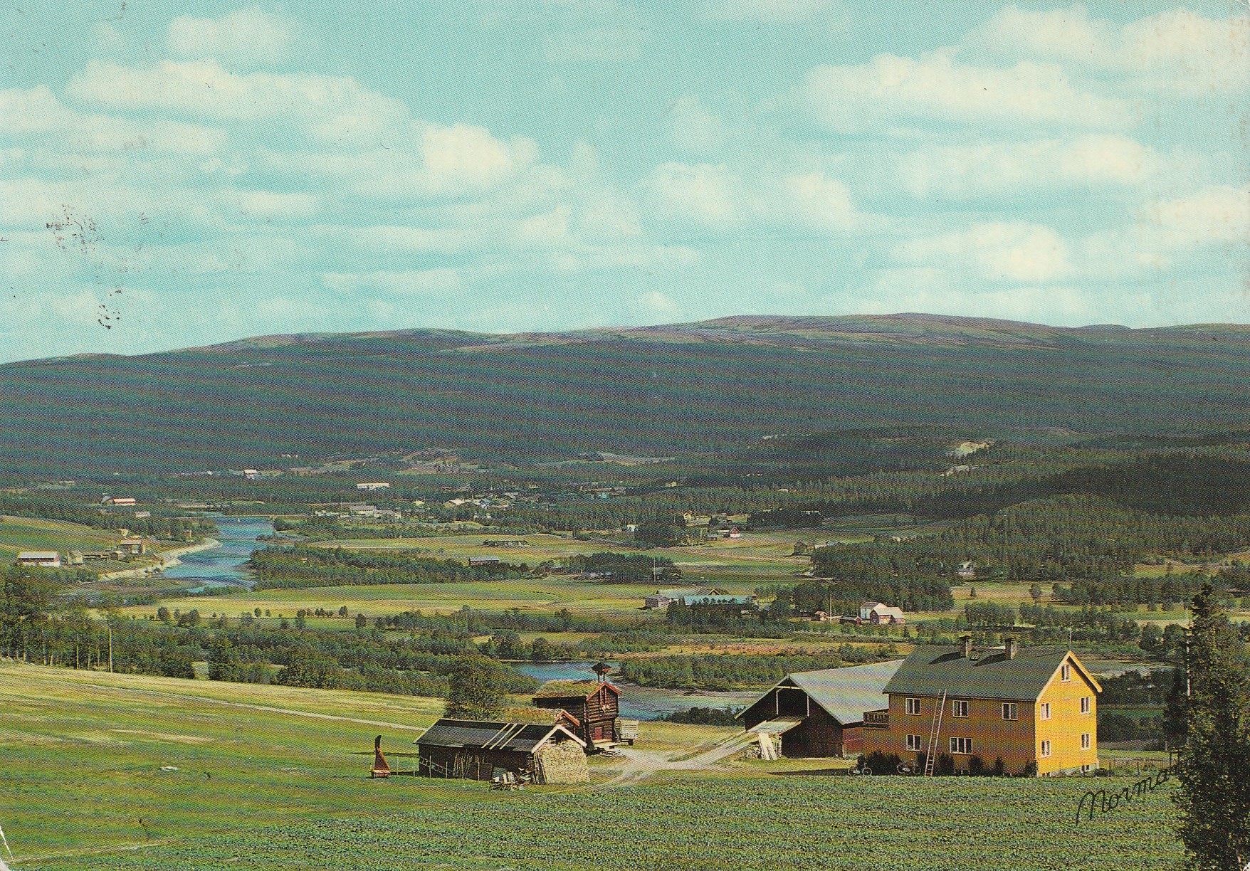 Parti fra Os , Nord-Østerdal . Normann F-28-16 Pst