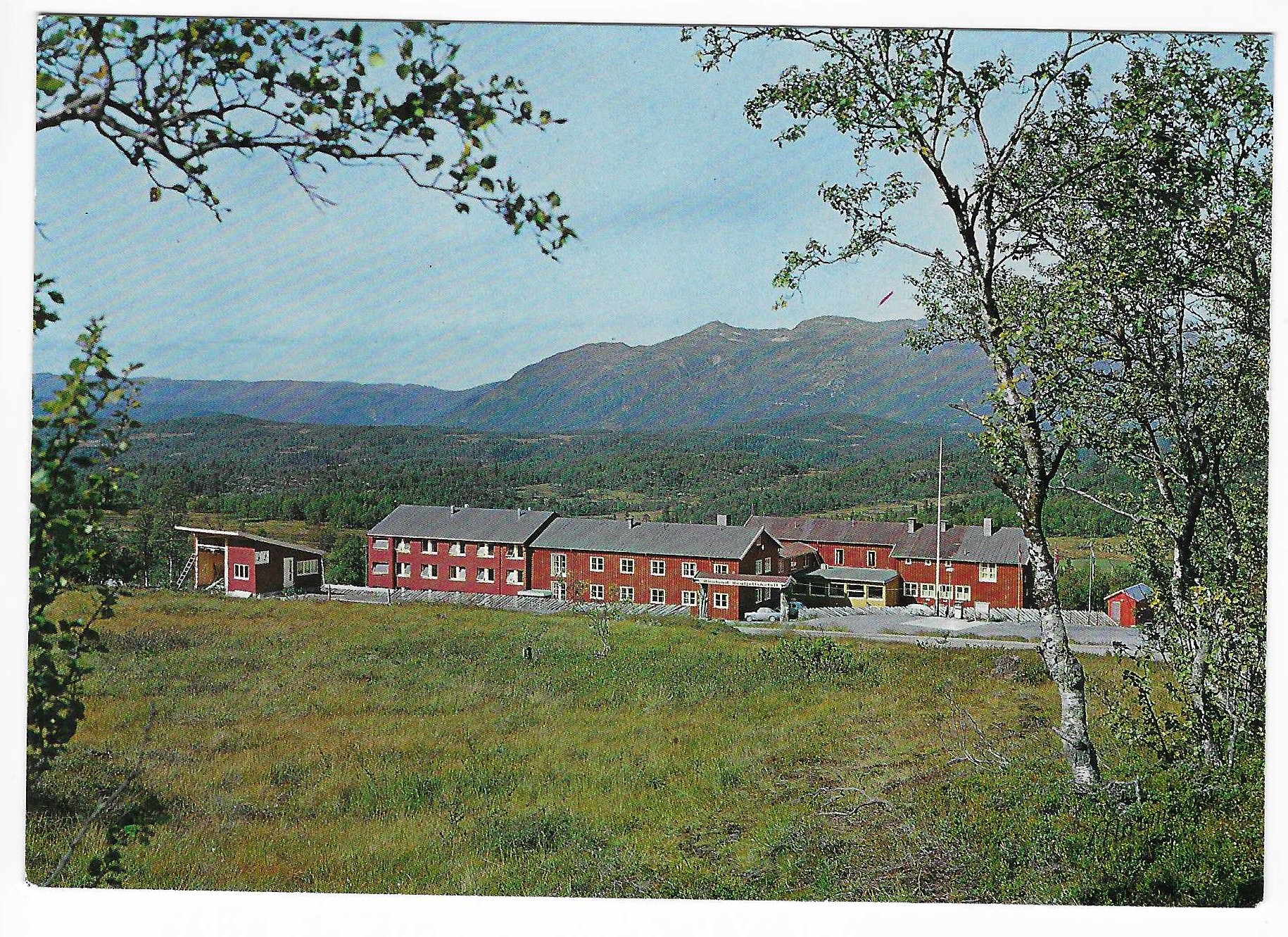 Rauland Høgfjellshotell. Fasaden.70t? Normann H-25-33