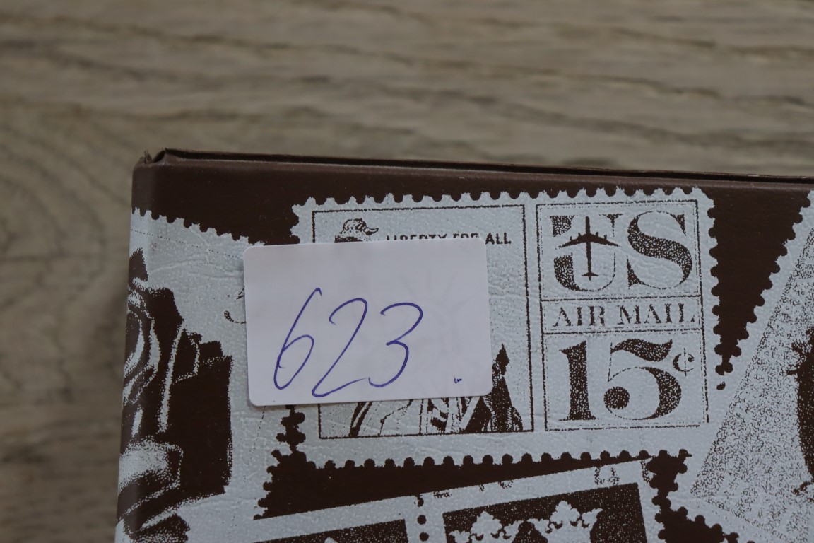 God bog med postfrisk materiale - Danmark (623)