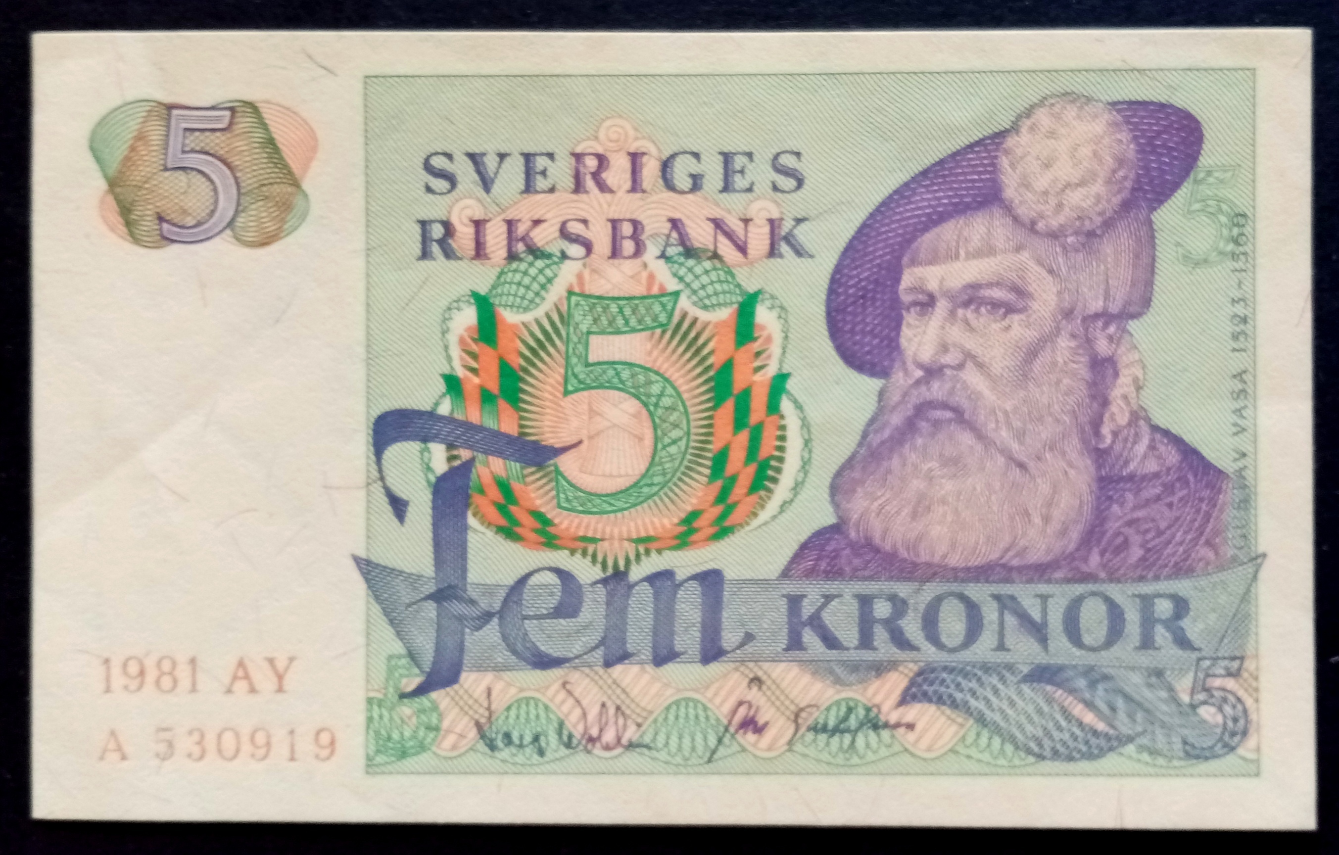 Sverige - 5 Kronor 1981 AY.