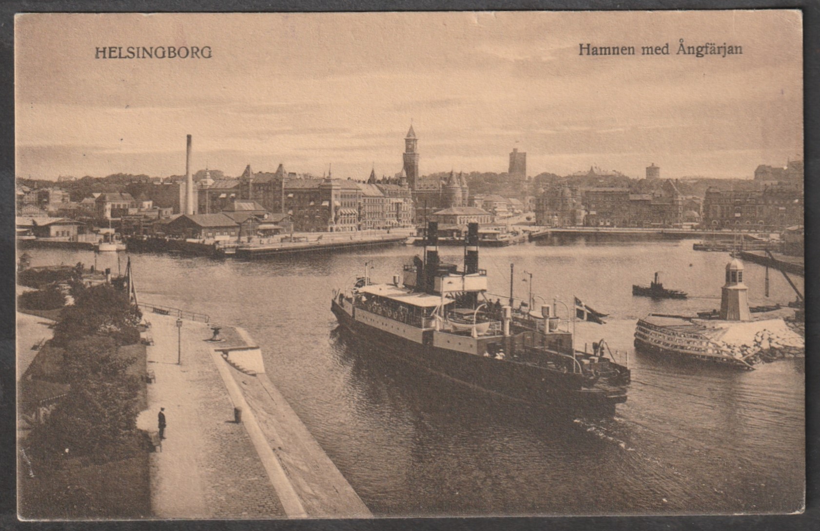 Helsingborg. Hamnen med Ångfärjan