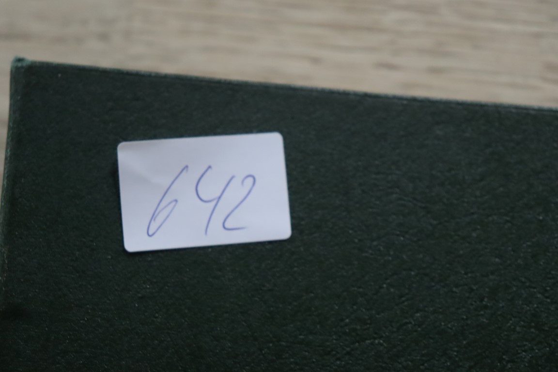 Fin samling med Hele Verden (642)