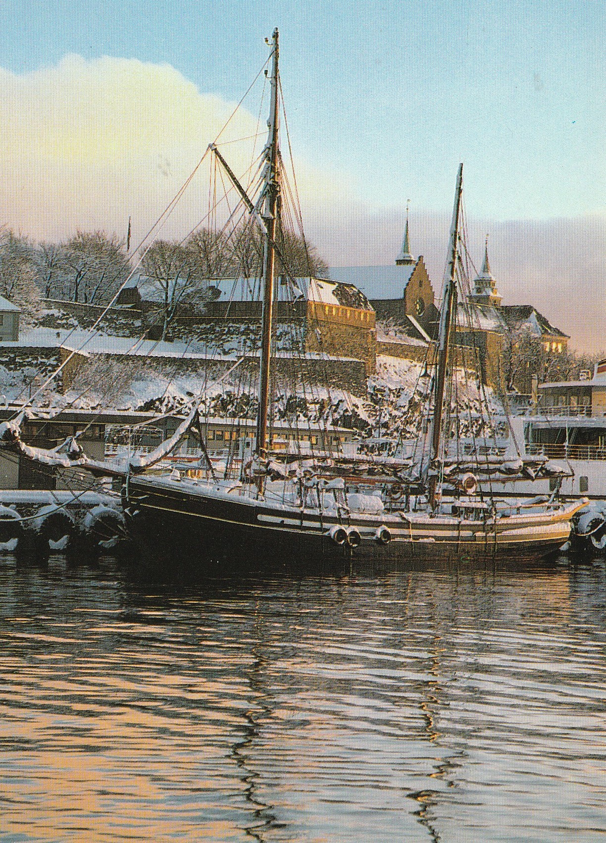 Oslo. Akershus festning og slott . Aune F-15310-4