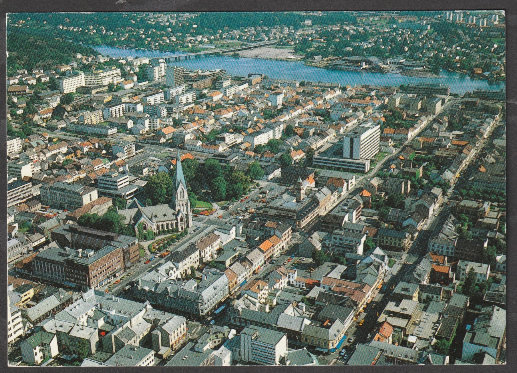 Kristiansand. Aune F-9887-1
