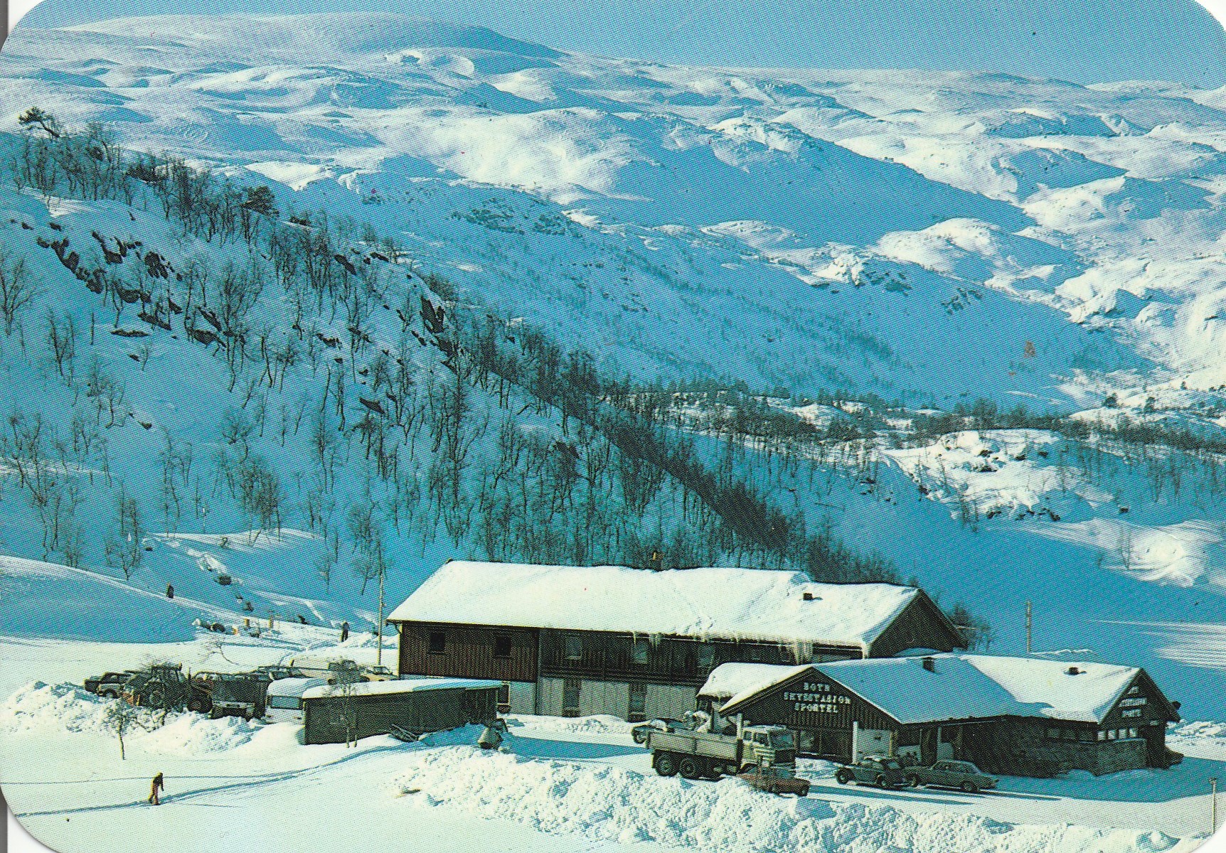 Botn Skysstasjon Sportell , Haukelifjell , Edland . Husmo-foto 3895/97 Pst