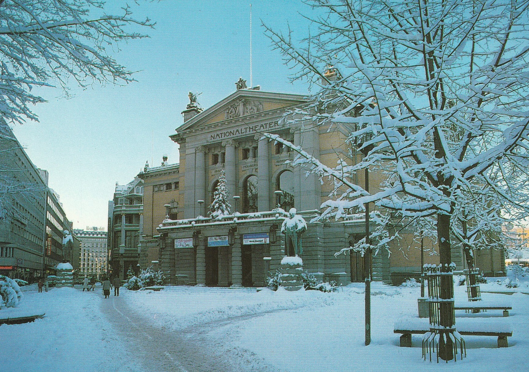Oslo. Nationaltheatret . Aune F-15306-4