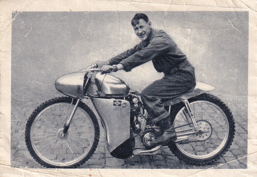 Leif "Basse" Hveem. 45