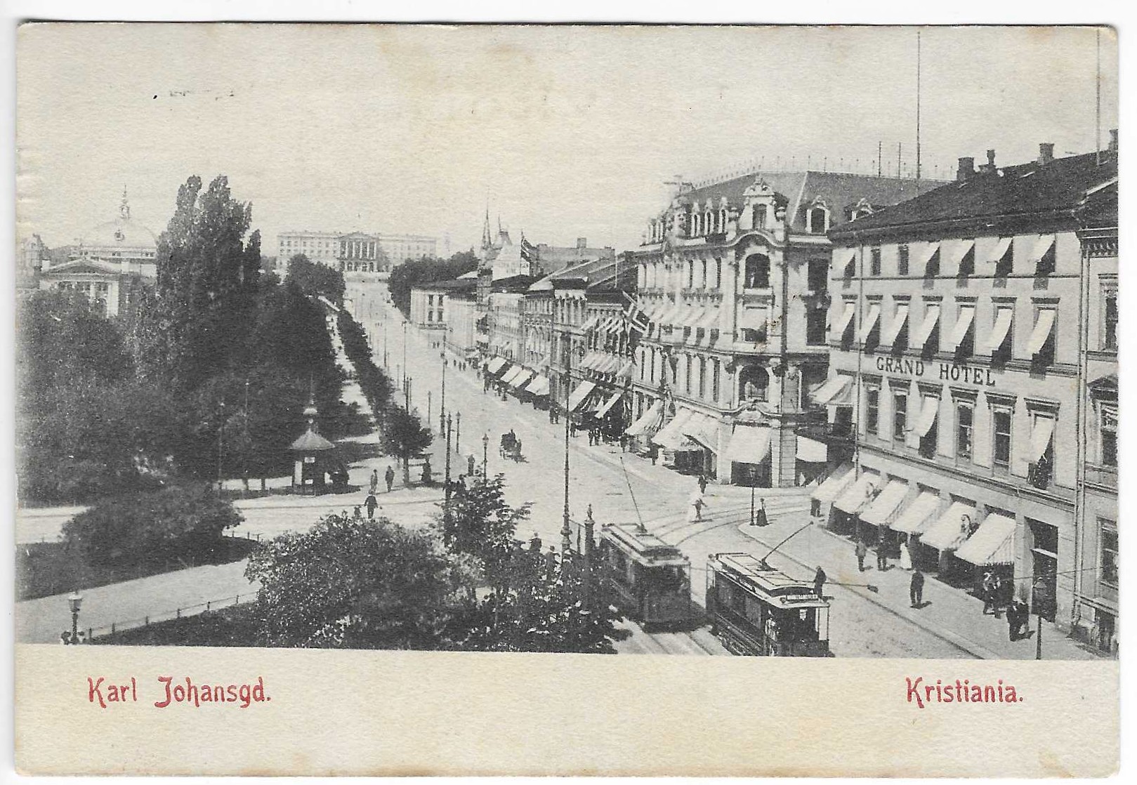 Karl Johansgd. Kristiania. Trikker møtes.Ca 1905. Ukj.utg.