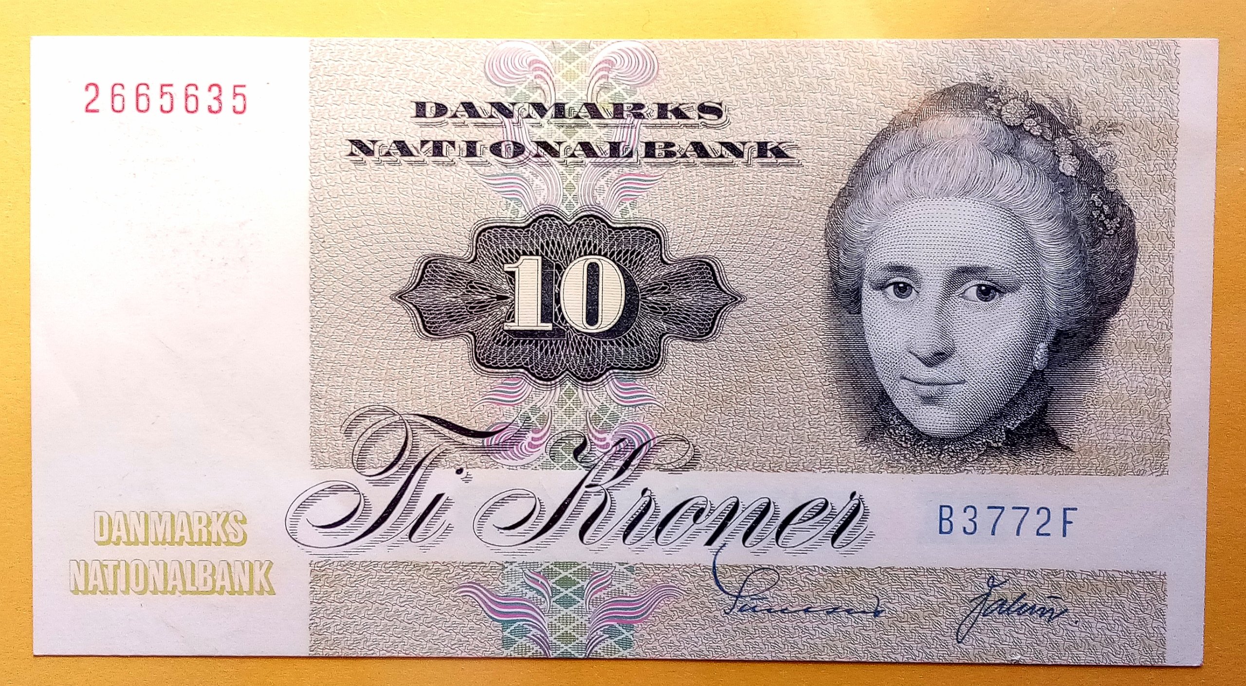 DANMARK - 10 Kroner. (Serie 1972)
