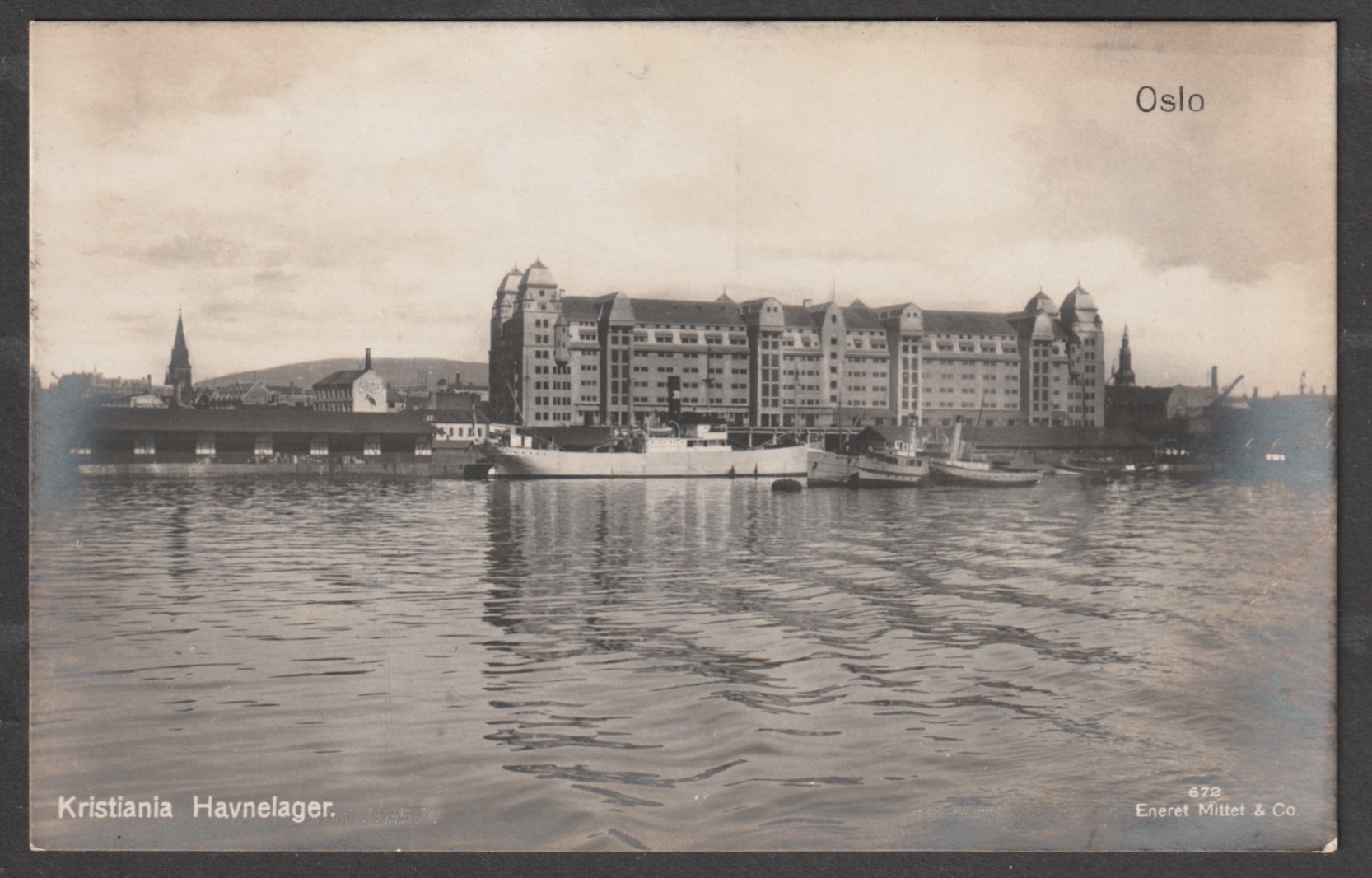 Kristiania Havnelager. Mittet 672