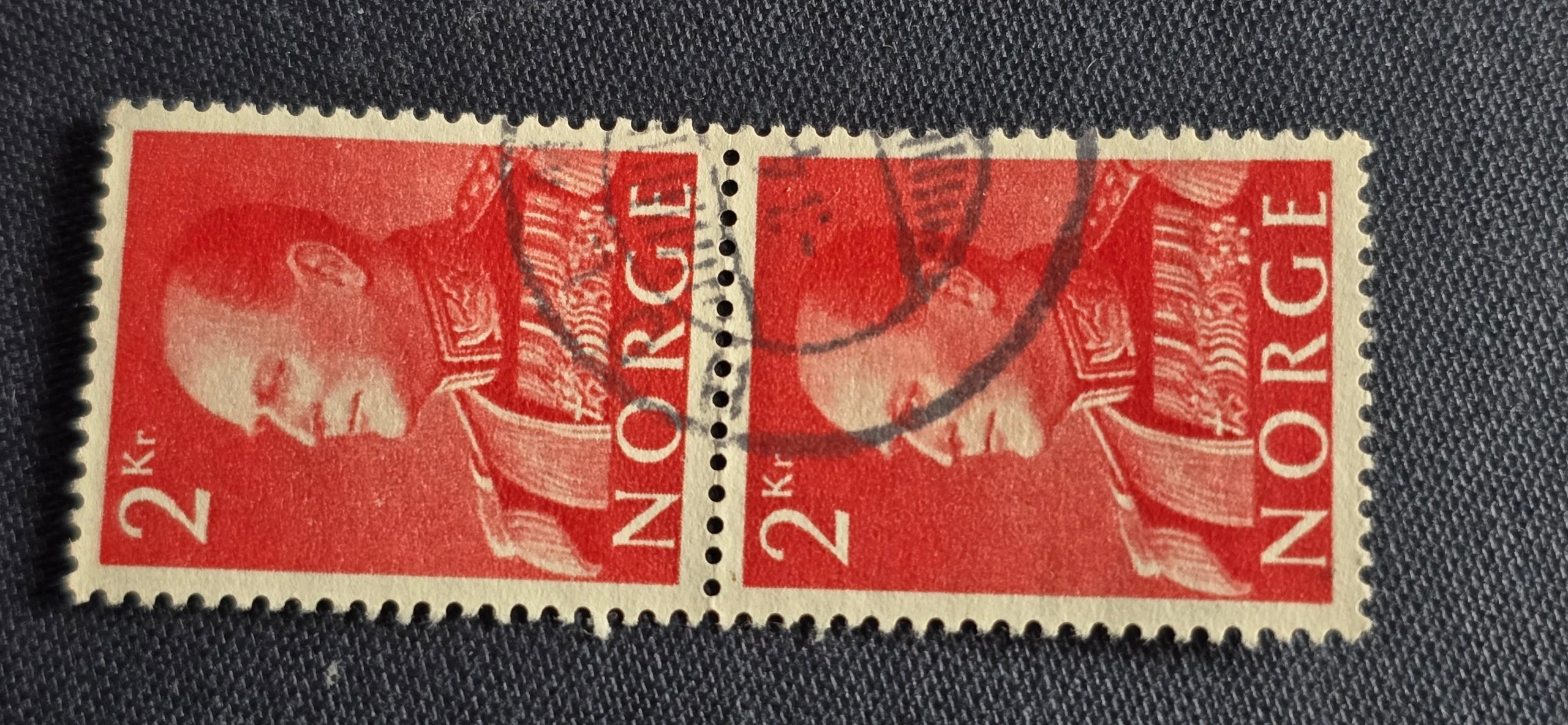 HOLMEN -3 4 ?? HJELPESTEMPEL OSLO NK 471 i PAR