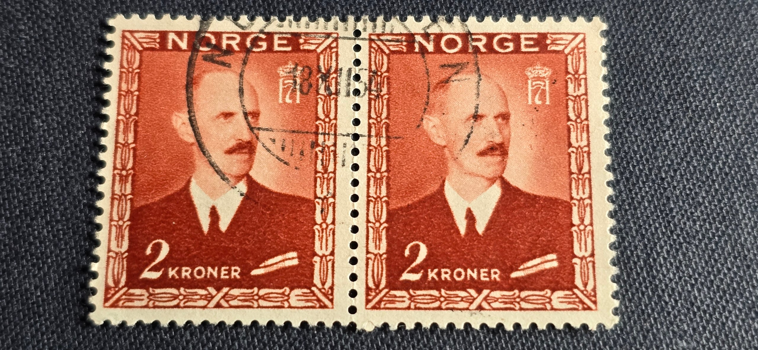 NOTODDEN 18XII54 HJELPESTEMPEL NK 352 i PAR TELEMARK