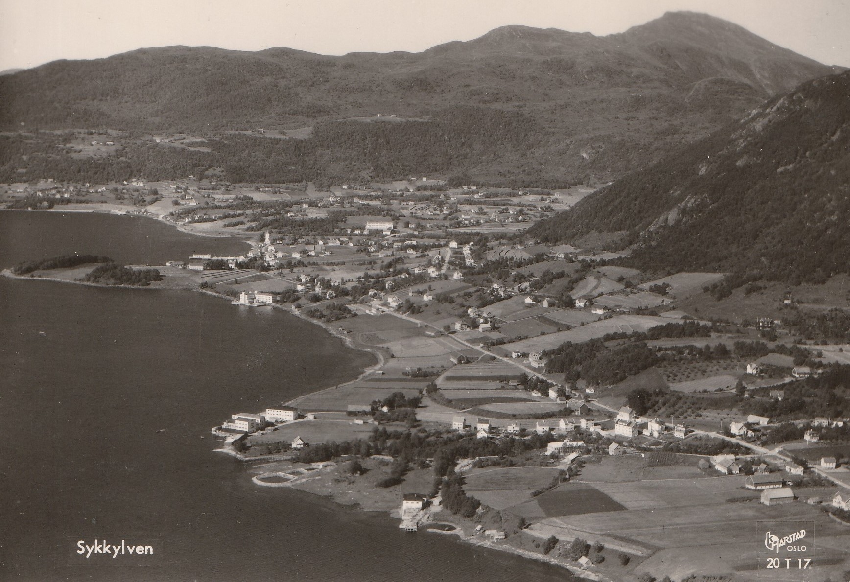 Sykkylven . Harstad 20 T 17