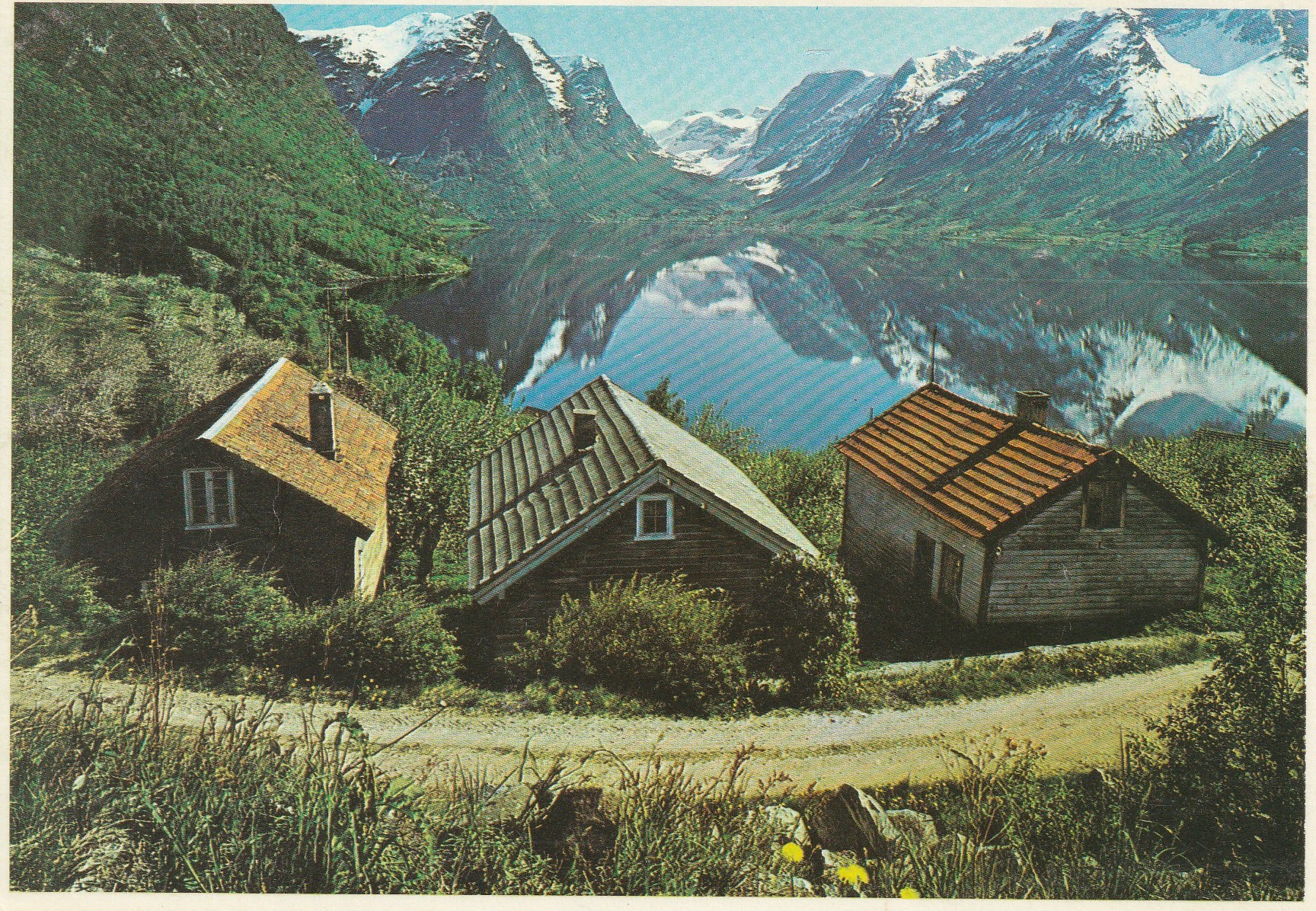 Eldre kort : Parti fra Stryn . Oppi 5/77
