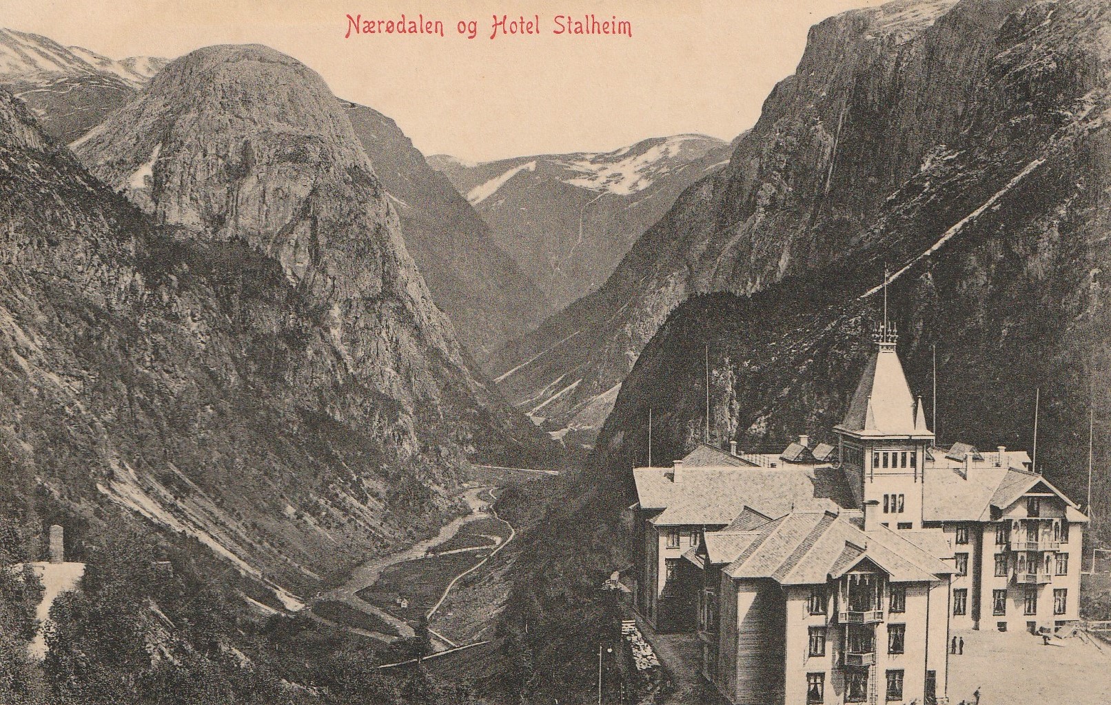 Eldre kort fra Nærødalen og Hotel Stalheim . Norge 339 Små