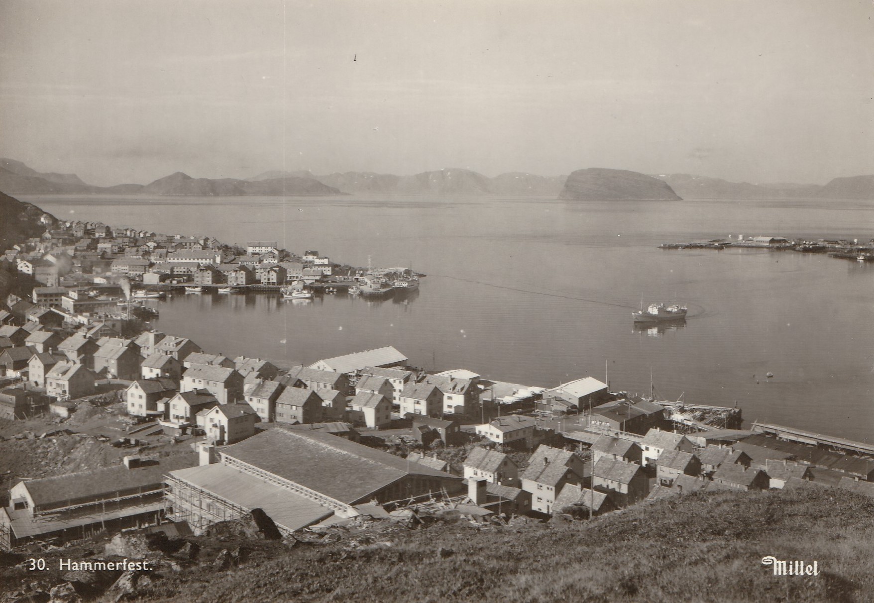 Eldre kort fra Hammerfest . Mittet 30- Pst