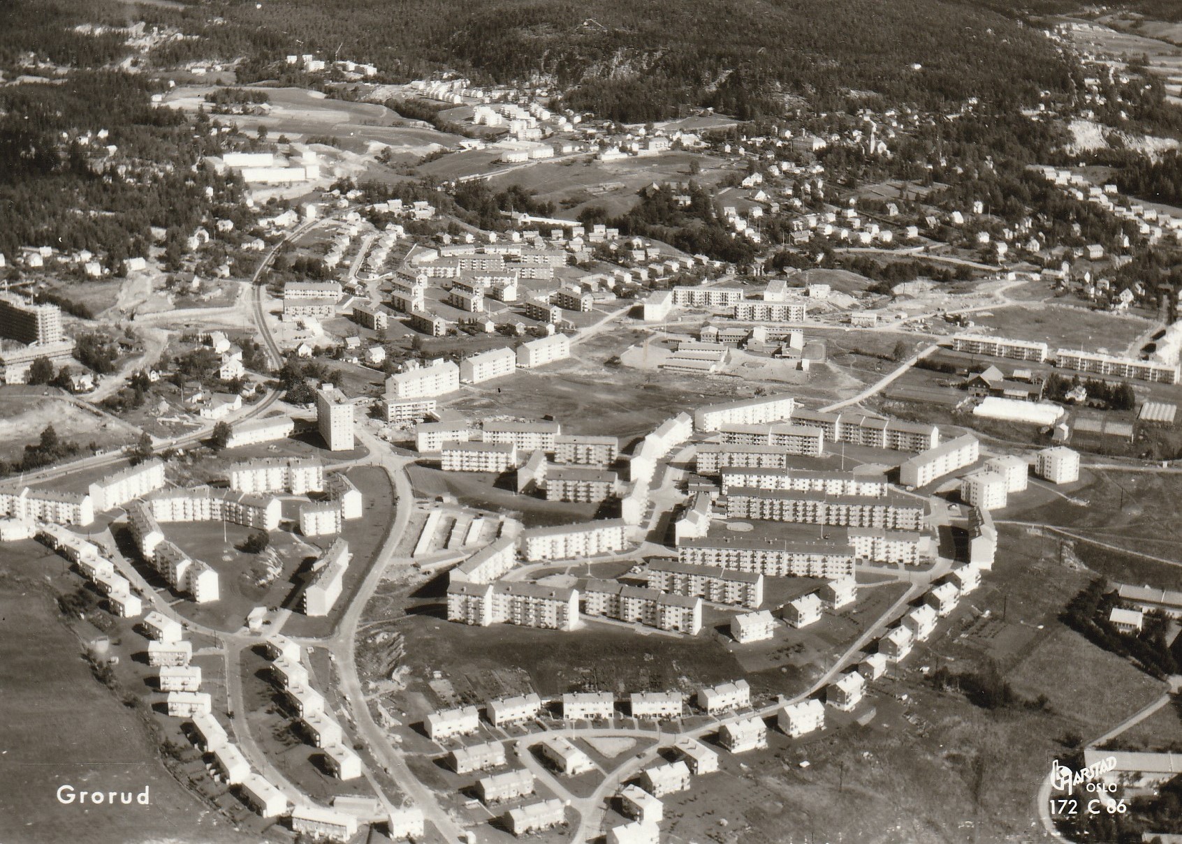 Grorud . Harstad 172 C 86