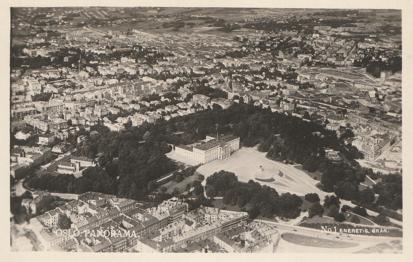 Eldre kort : Oslo Panorama . Gran No 1 Små