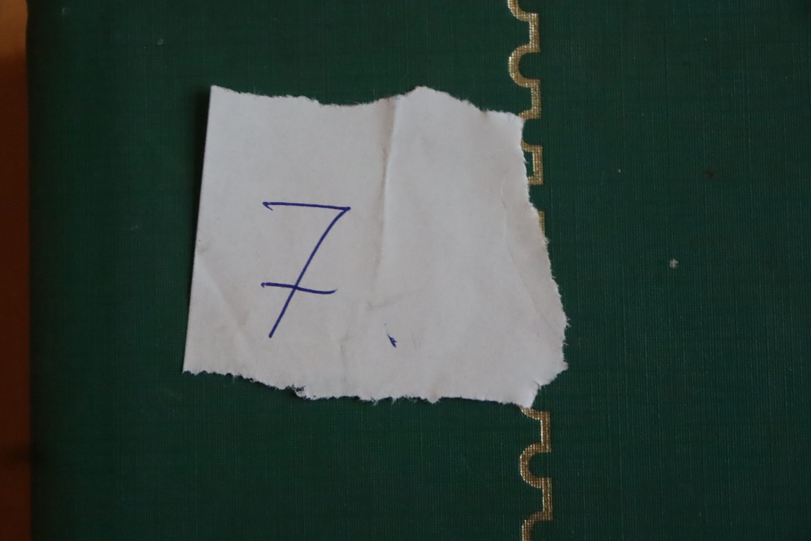 Fine bøger med Hele Verden (7)