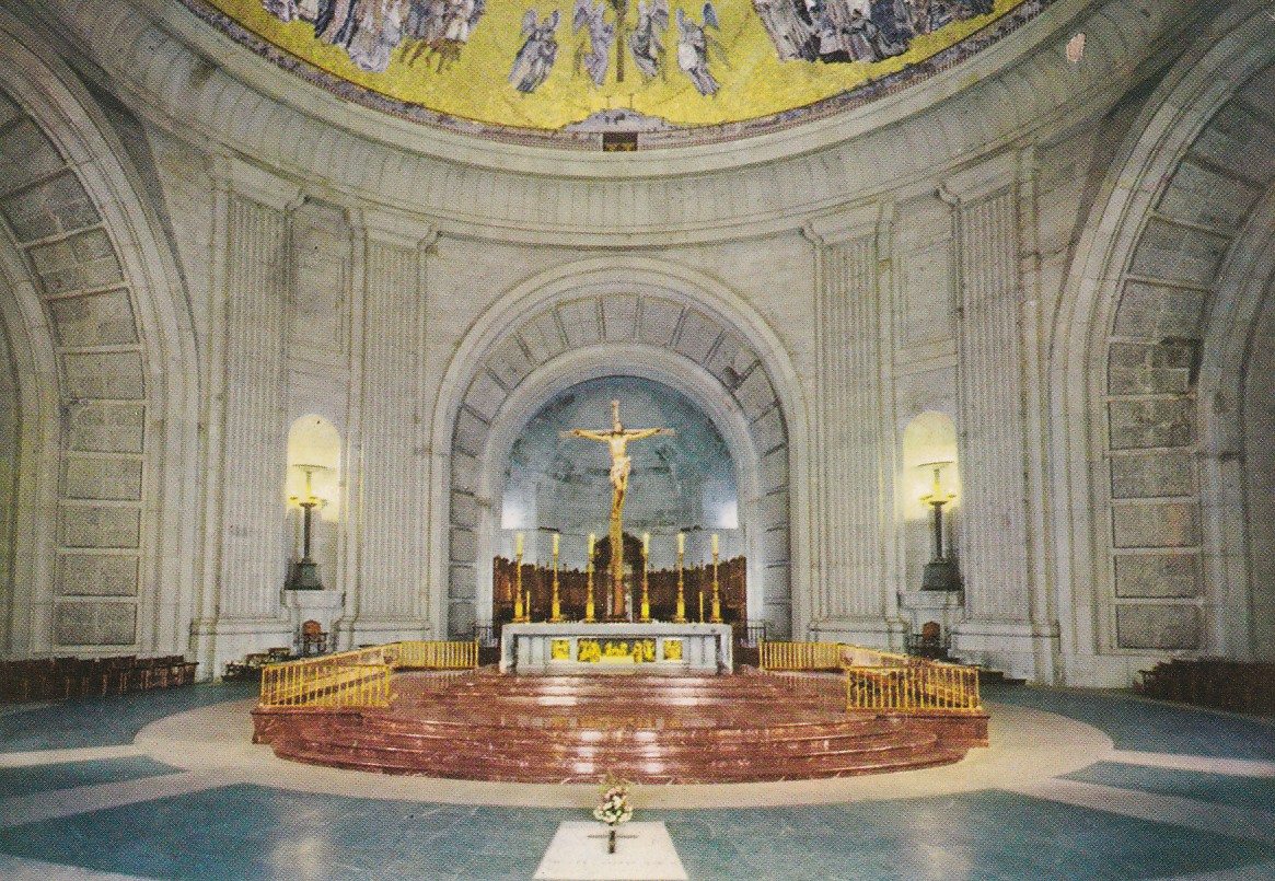 Santa Cruz del Valle de Los Caidos. Main-Altar + vedlegg