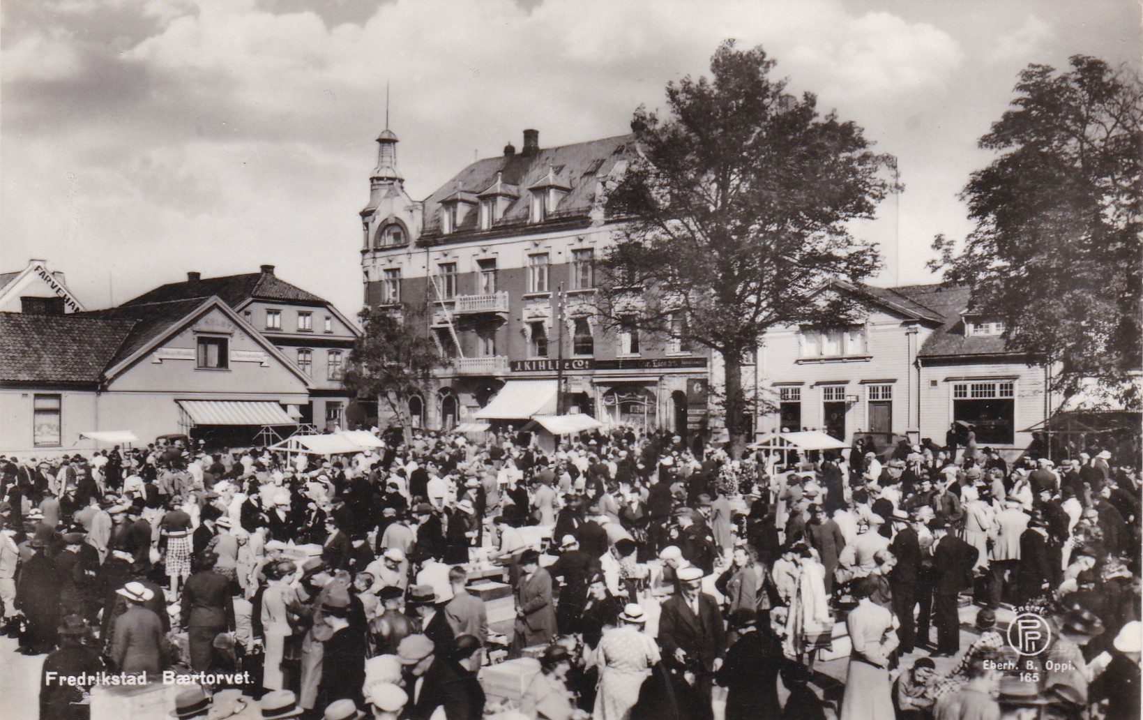 Fredrikstad. Bærtorvet (Oppi 165)