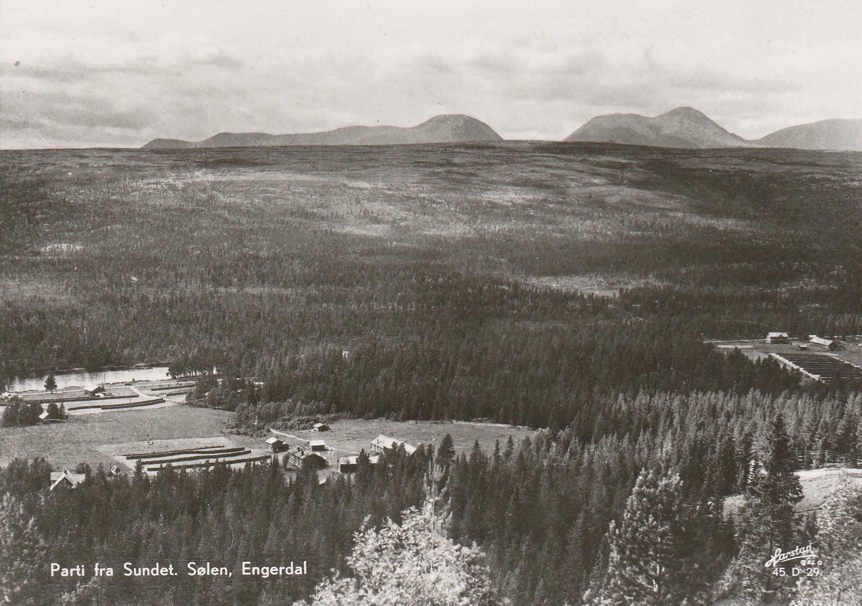 Eldre kort : Parti fa Sundet . Sølen , Engerdal . Harstad 45. D 29