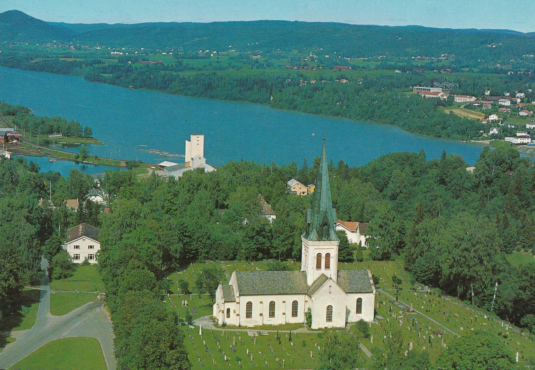 Eidsvoll .     Mittet 1226/6